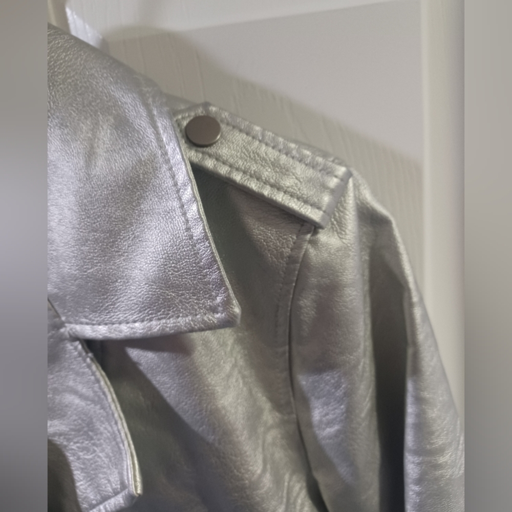 Baccini Silver Jacket - Picture 3 of 8